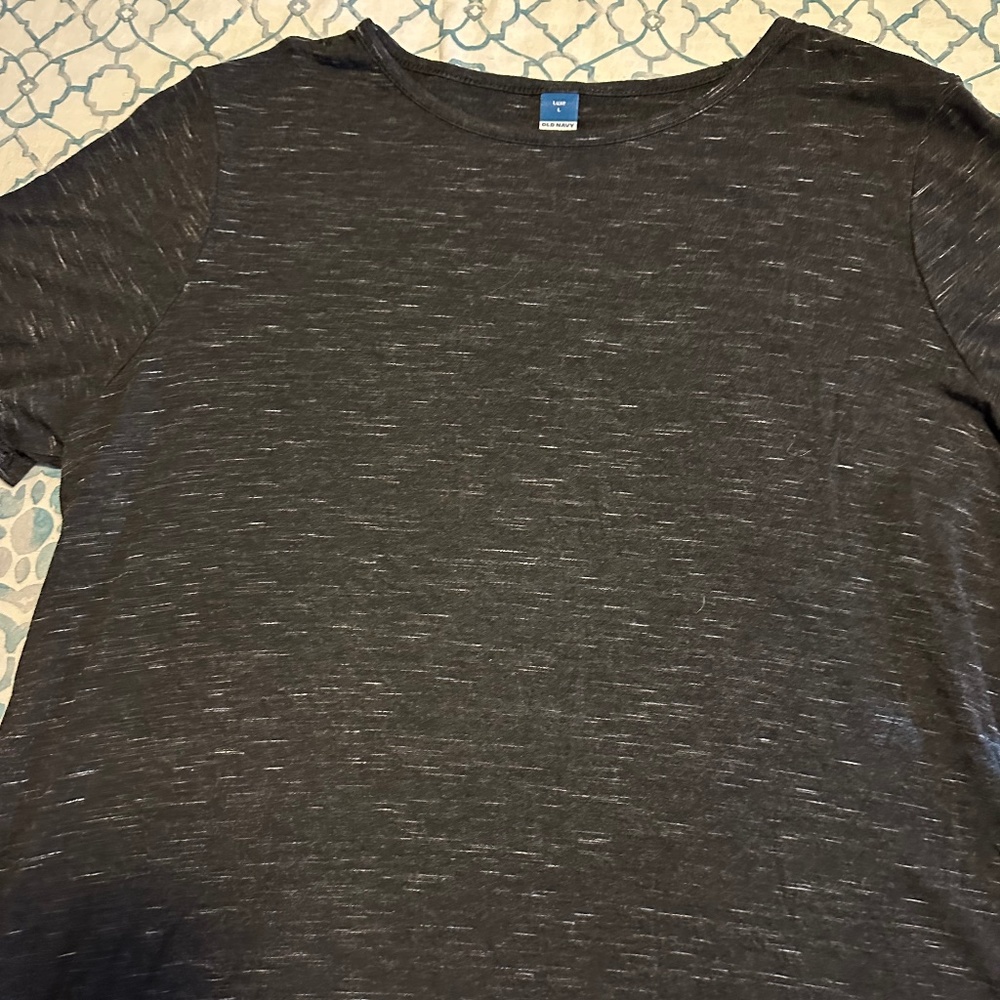 Women’s old navy shirt